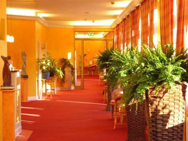 Campus Garden Businesshotel อิเซอร์โลห์น ภายนอก รูปภาพ